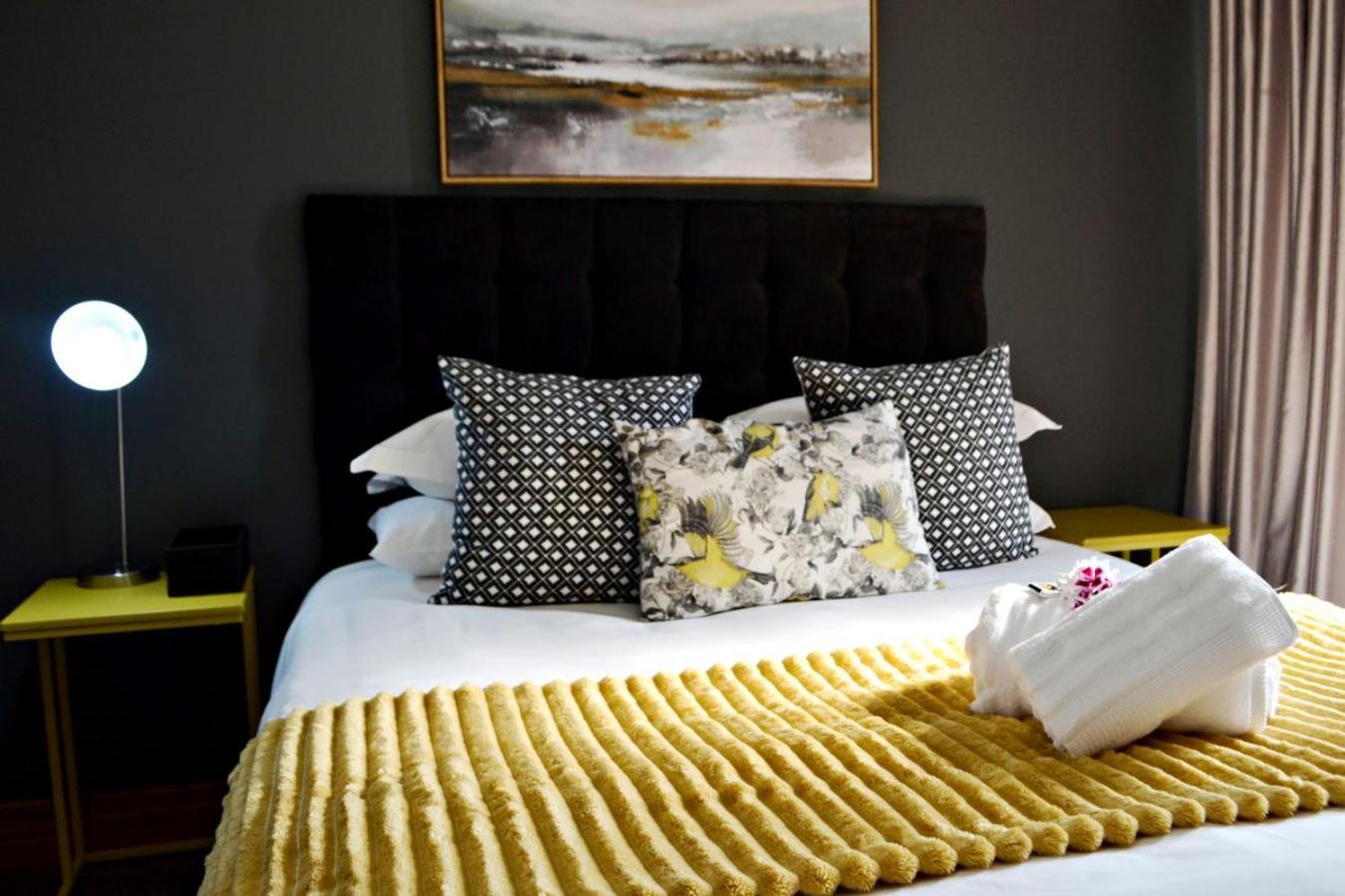 Bokmakierie Gastehuis Emalahleni Pty Ltd Luaran gambar