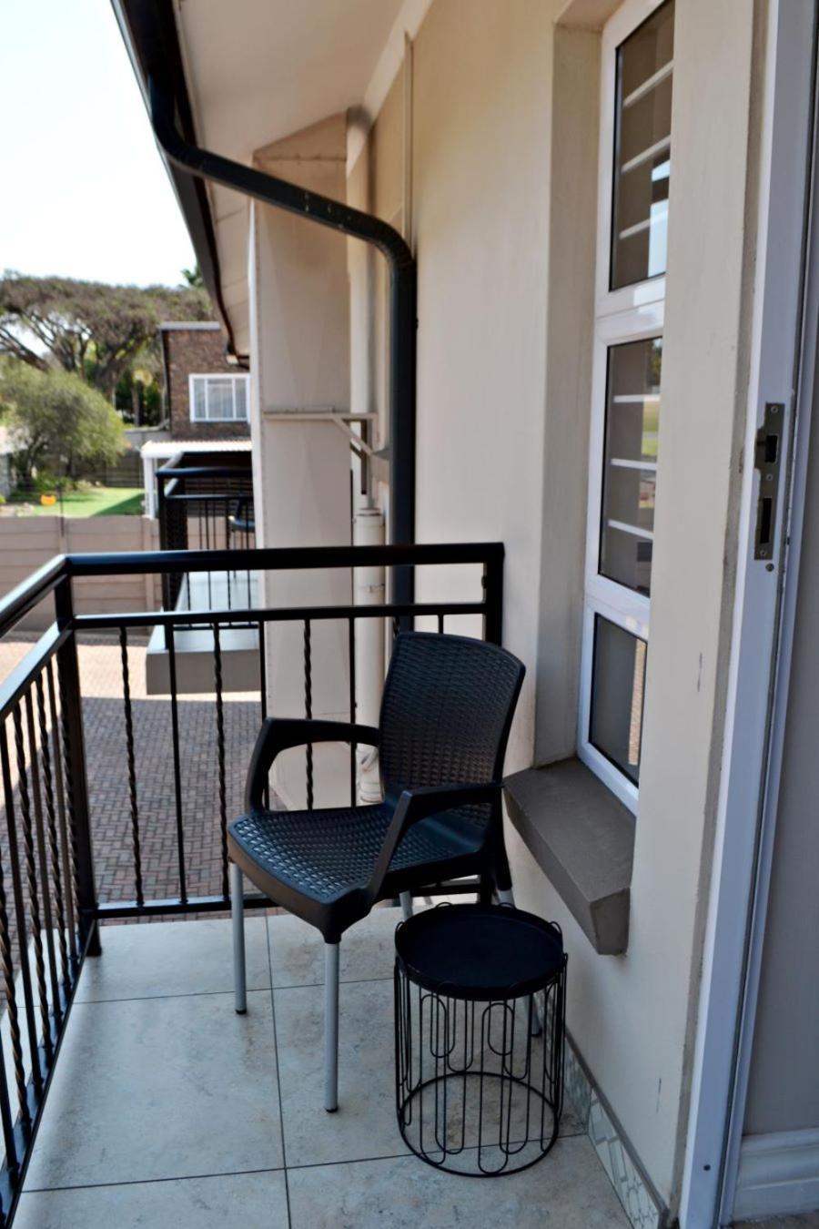 Bokmakierie Gastehuis Emalahleni Pty Ltd Luaran gambar
