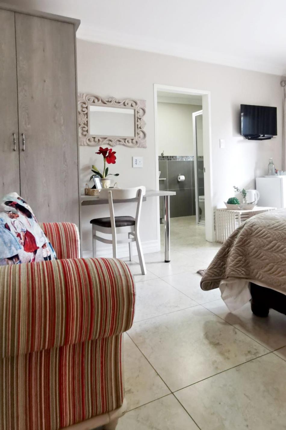 Bokmakierie Gastehuis Emalahleni Pty Ltd Luaran gambar